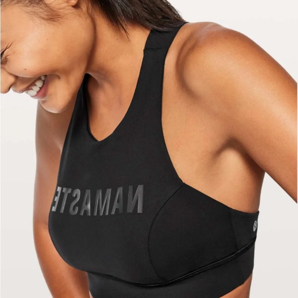 Lululemon Fast & Free Bra (Nulux) Black Namaste Spellout Size 6